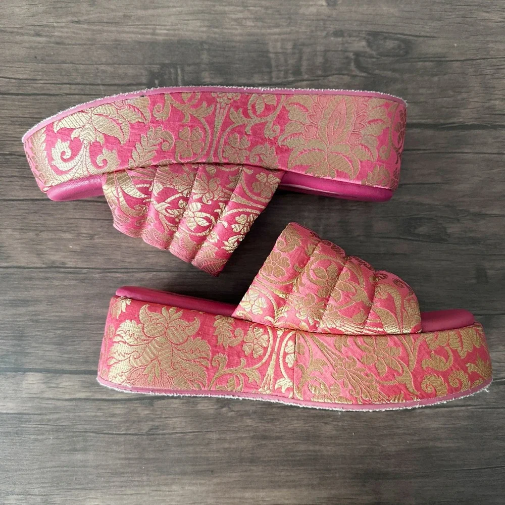 Free People Almost Paradise Brocade Platform Pink Gold Sandals Women's Size 39‎